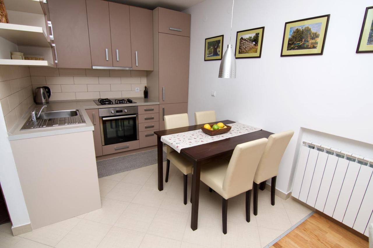 House 4 Rent Laura Apartment Mali Losinj Exterior photo